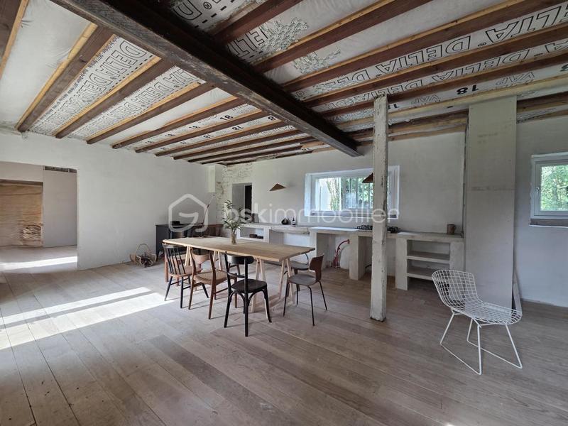 Maison en pierre - 160 m² - 6 pièces
