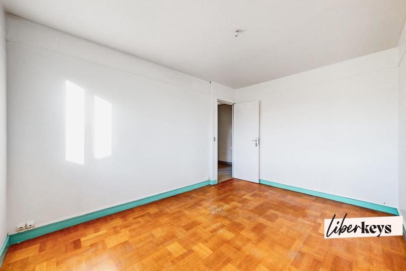 Appartement - 92 m² - 4 pièces