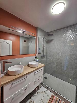 Chambre - 85 m² - 5 pièces