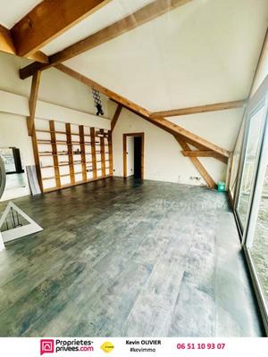 Appartement - 120 m² - 5 pièces