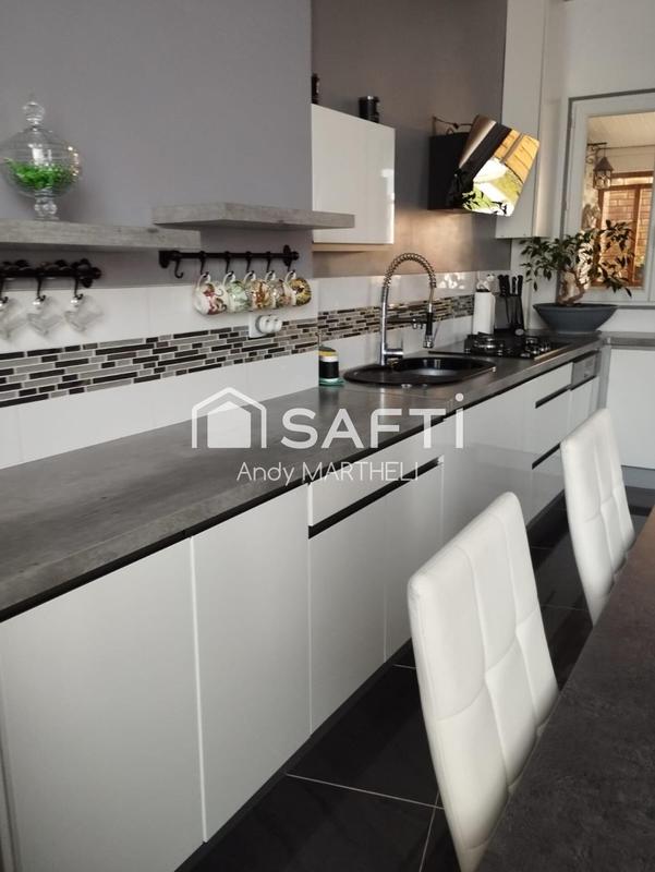 Maison de ville - 83 m² - 4 pièces