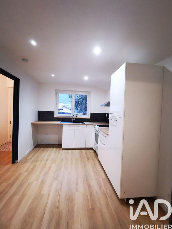 Maison - 97 m² - 5 pièces