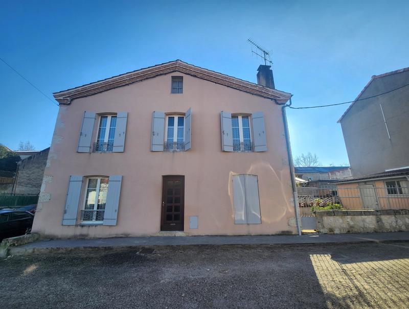 Maison de ville - 75 m² - 4 pièces