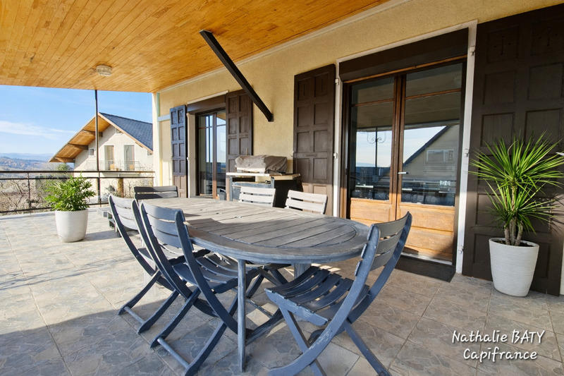 Maison - 174 m² - 5 pièces