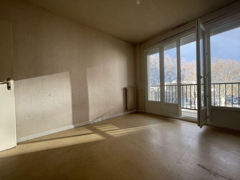Appartement - 97 m² - 5 pièces