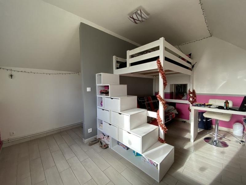 Maison - 196 m² - 8 pièces