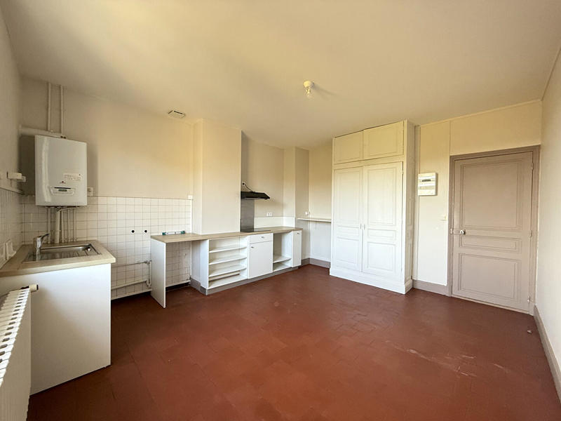 Appartement - 150 m² - 5 pièces