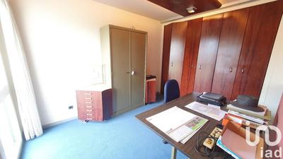 Appartement - 152 m² - 8 pièces