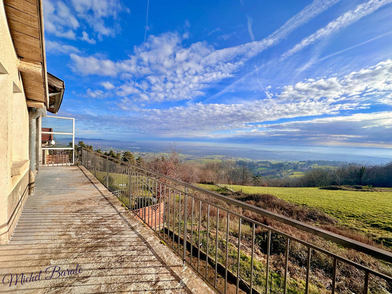 Appartement - 97 m² - 4 pièces
