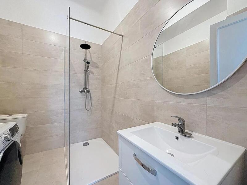 Appartement - 98 m² - 4 pièces