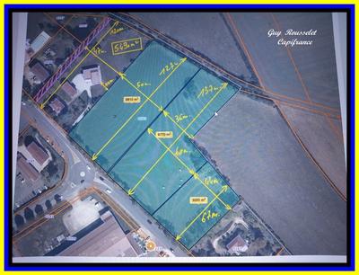 Terrain constructible - 3 320 m²