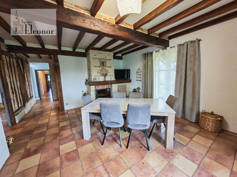 Maison ancienne - 231 m² - 10 pièces