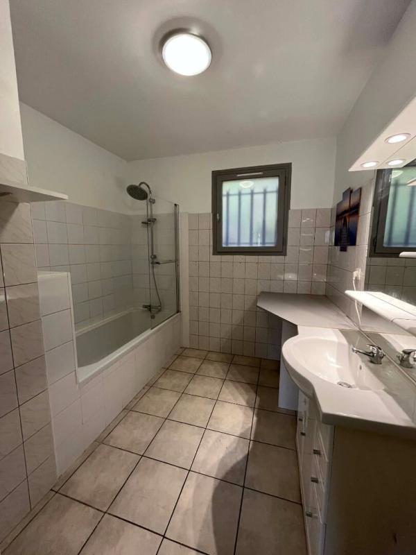 Maison - 155 m² - 7 pièces