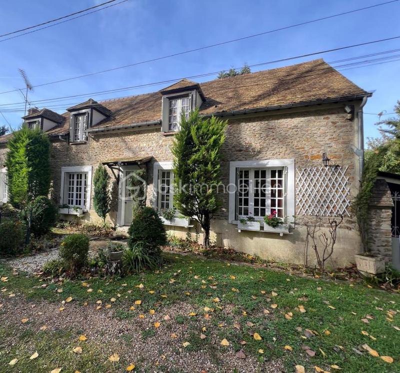 Maison en pierre - 176 m² - 8 pièces