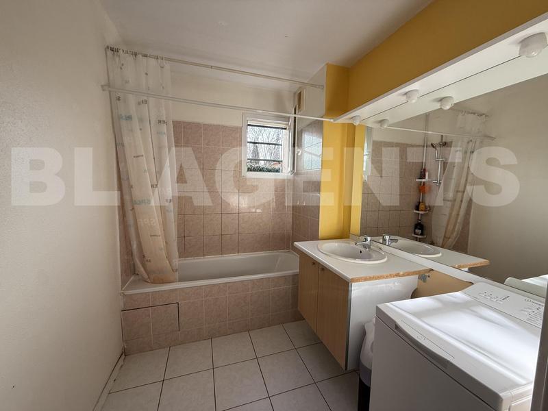 Maison - 81 m² - 5 pièces