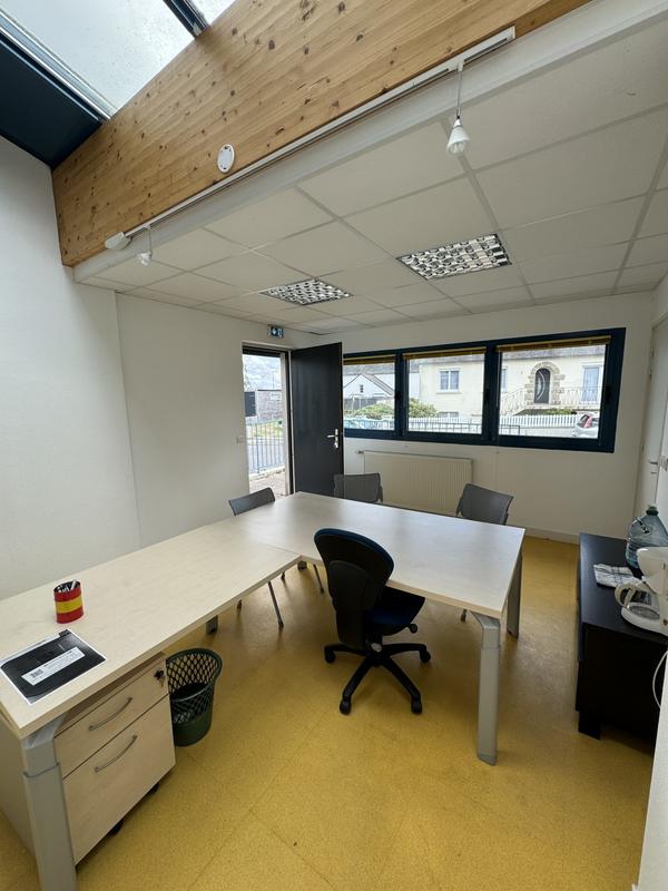 Bureau - 90 m²
