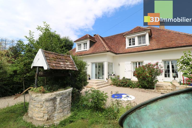 Maison - 290 m² - 8 pièces