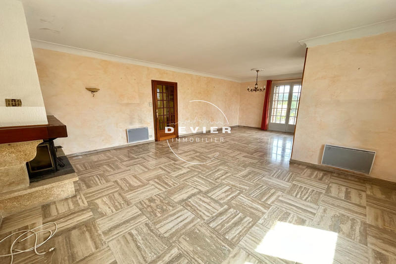 Villa - 143 m² - 6 pièces