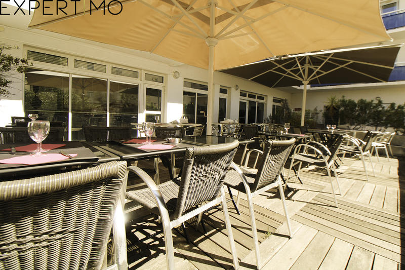 Local commercial - 220 m²