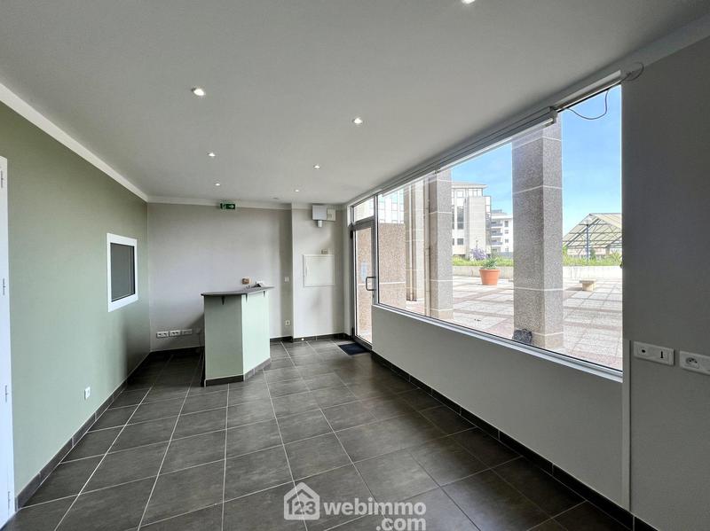 Local commercial - 41 m² - 2 pièces