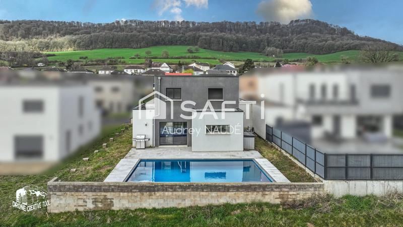 Maison - 112 m² - 5 pièces