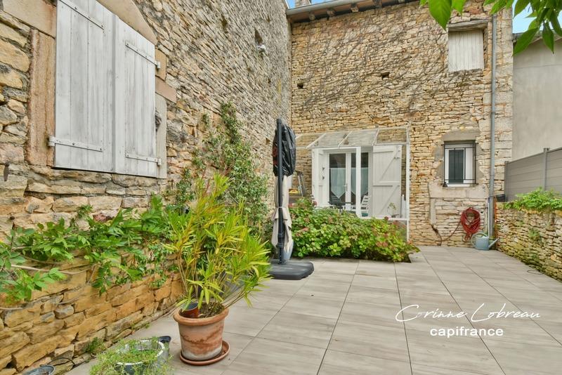 Maison en pierre - 138 m² - 5 pièces