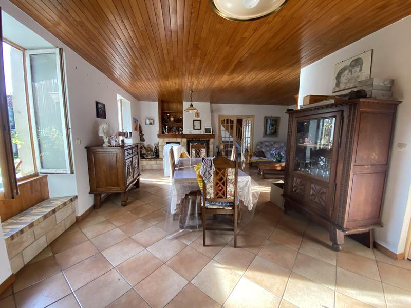 Maison ancienne - 250 m² - 9 pièces