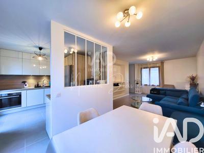 Maison - 84 m² - 4 pièces