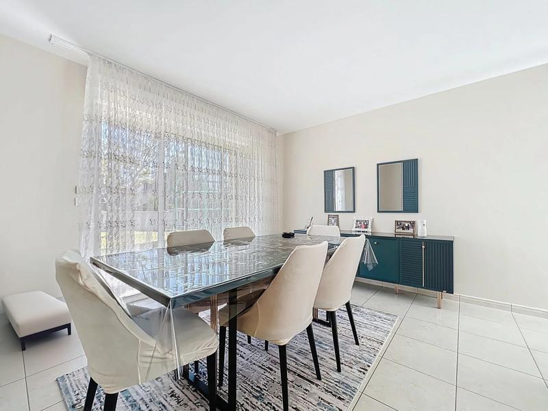 Maison traditionnelle - 160 m² - 6 pièces