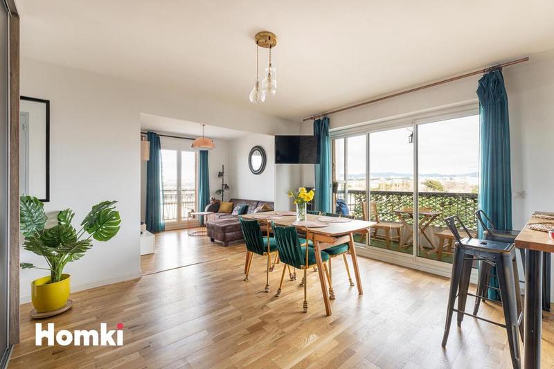 Appartement - 57 m² - 3 pièces