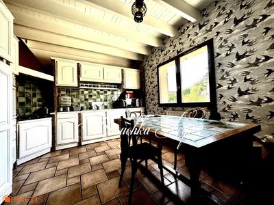 Villa - 175 m² - 6 pièces