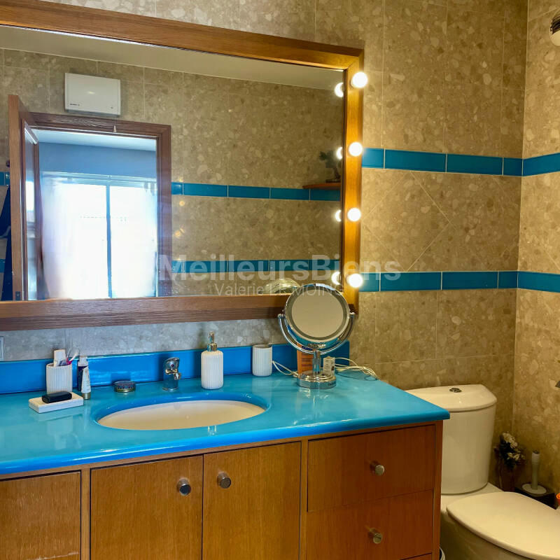 Appartement - 120 m² - 4 pièces