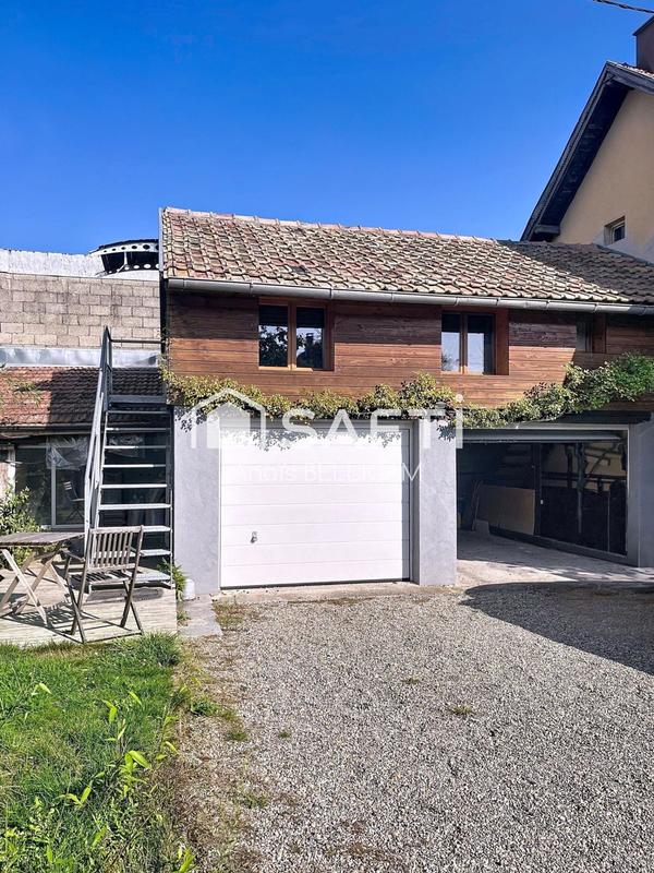 Maison - 140 m² - 6 pièces