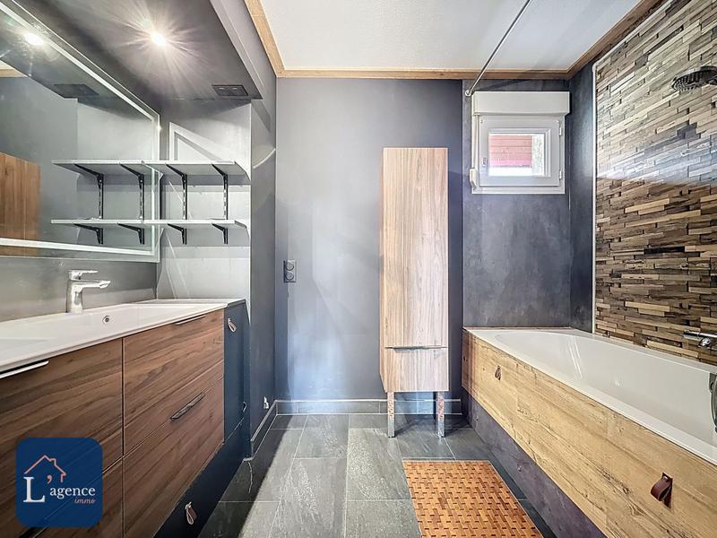 Appartement - 74 m² - 3 pièces