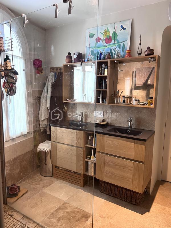 Appartement - 108 m² - 6 pièces