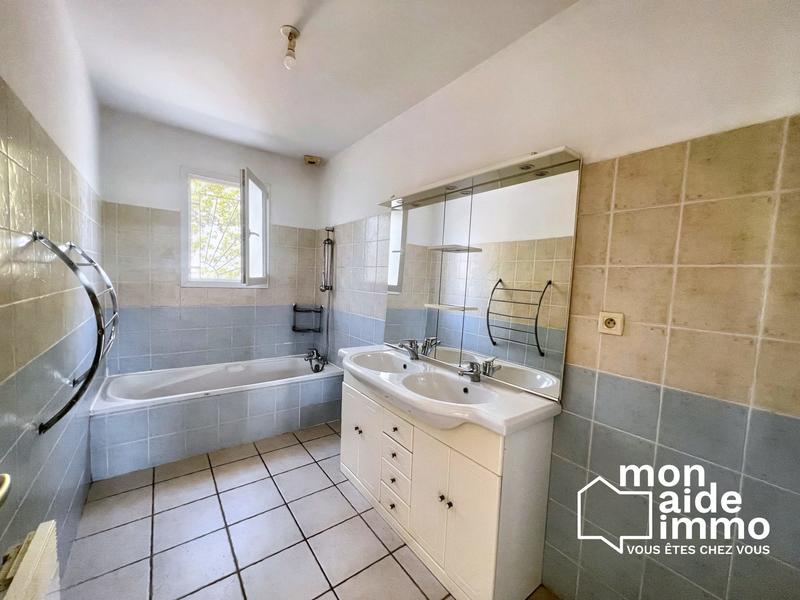 Maison - 87 m² - 4 pièces