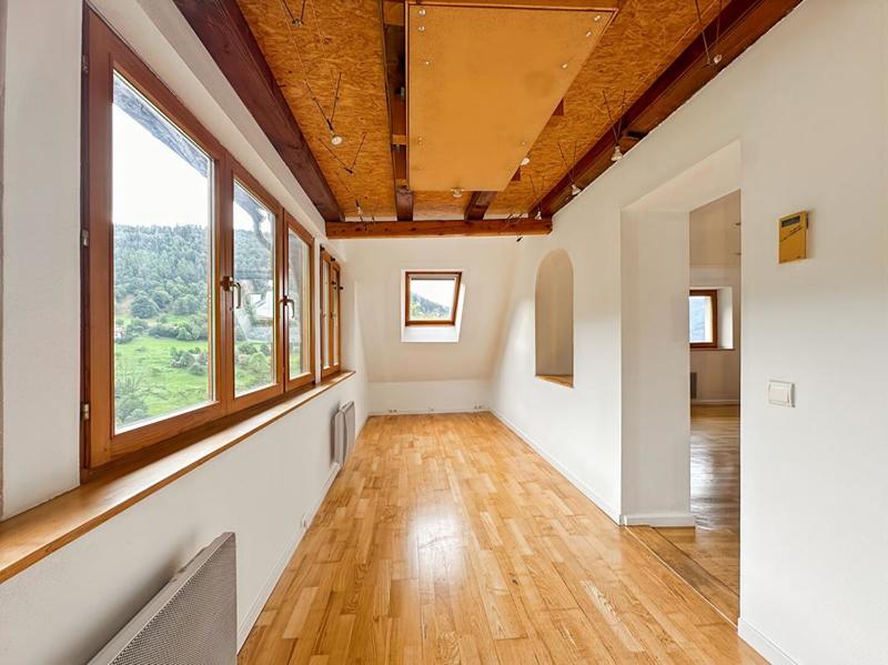 Appartement - 87 m² - 4 pièces