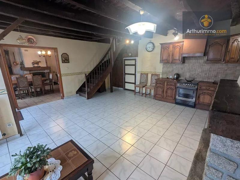 Maison - 104 m² - 5 pièces