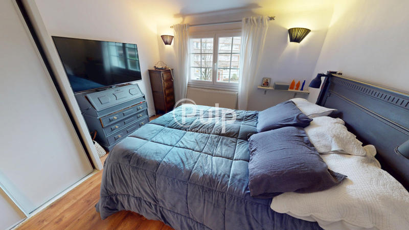 Maison - 133 m² - 6 pièces