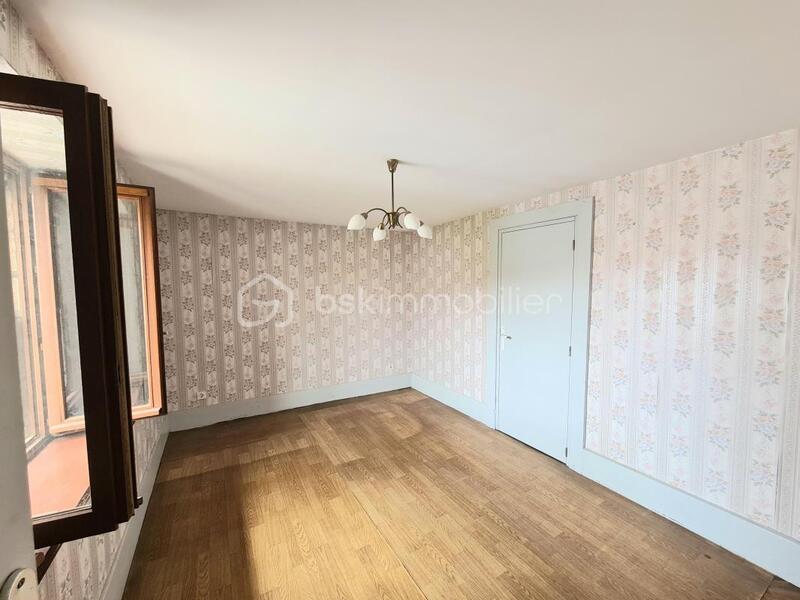 Maison - 122 m² - 6 pièces