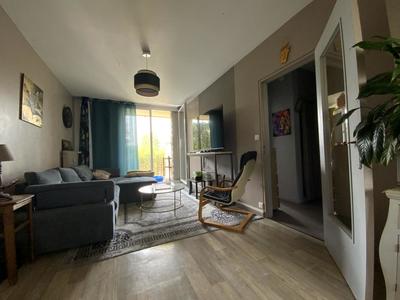 Appartement - 95 m² - 4 pièces