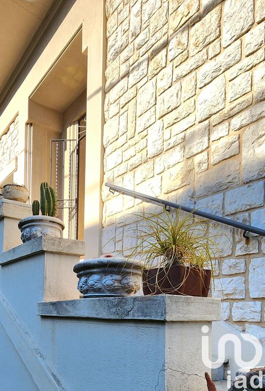 Maison - 144 m² - 7 pièces