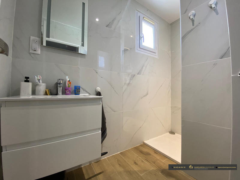 Maison - 80 m² - 4 pièces