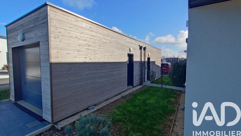 Maison - 98 m² - 4 pièces