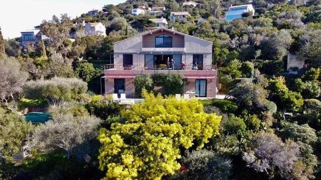 Villa - 120 m² - 4 pièces