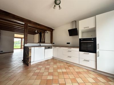 Maison - 170 m² - 7 pièces
