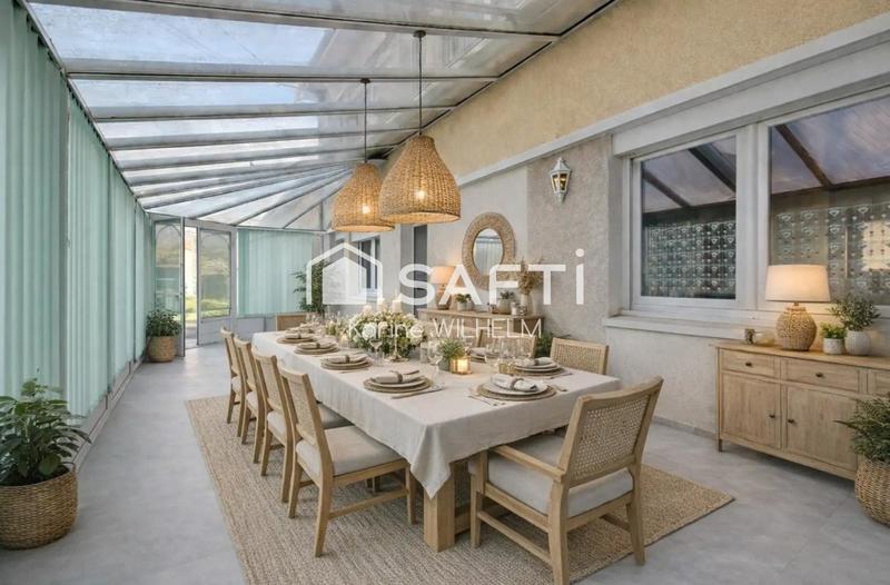 Maison - 166 m² - 6 pièces