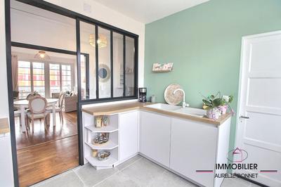 Appartement - 101 m² - 5 pièces