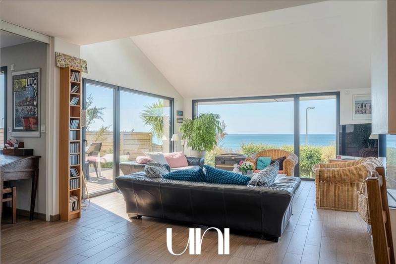 Maison - 237 m² - 7 pièces