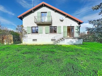 Maison - 105 m² - 4 pièces